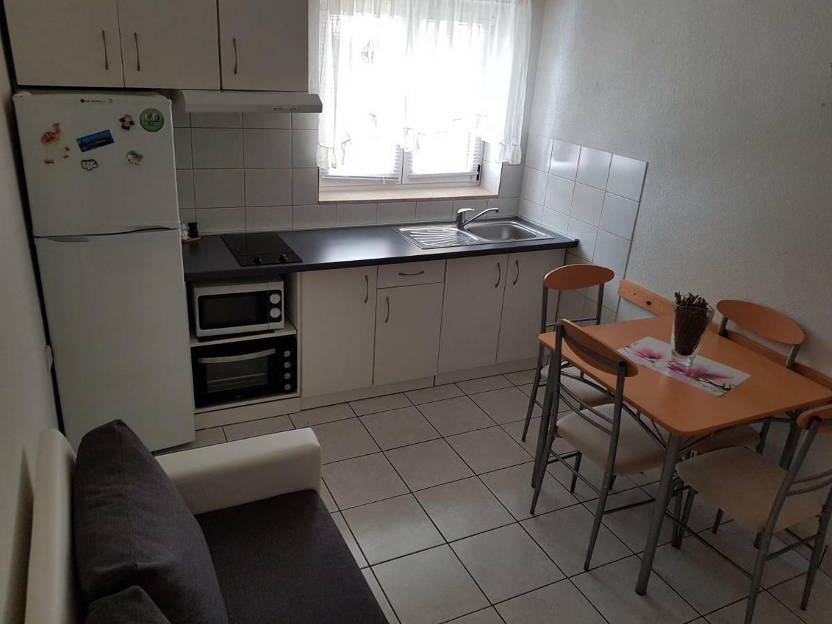 Apartments Centar - Mirjana Makarska Exterior photo